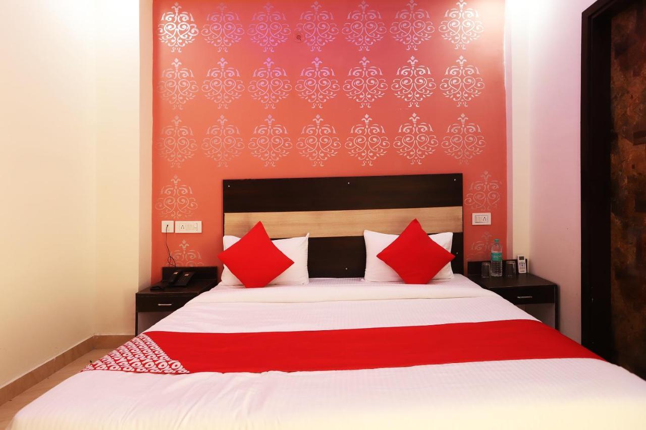 Hotel Oyo Flagship 42619 Diamond Key Delhi  Exterior foto
