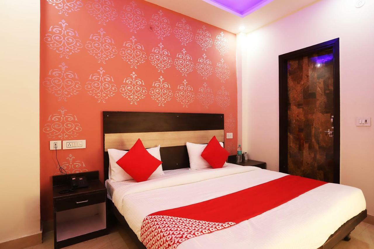 Hotel Oyo Flagship 42619 Diamond Key Delhi  Exterior foto